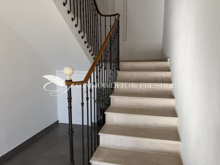 Maison Velleron - 5 chambres - 464m²