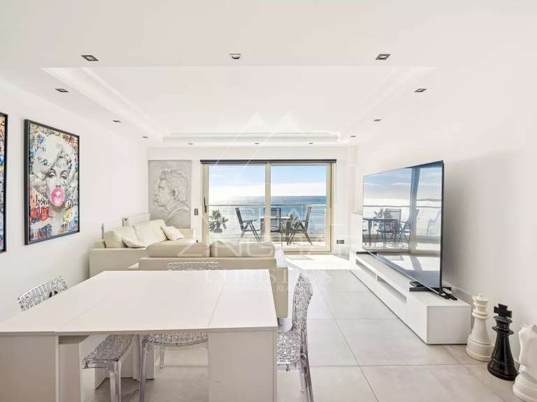 Apartment with Sea view Cannes - 3 bedrooms - 107m²