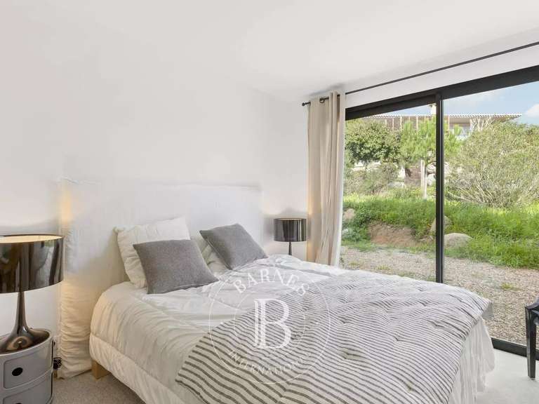 Villa Porto-Vecchio - 7 chambres - 260m²