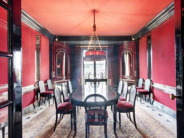 Appartement Paris 16e - 5 chambres - 331m²
