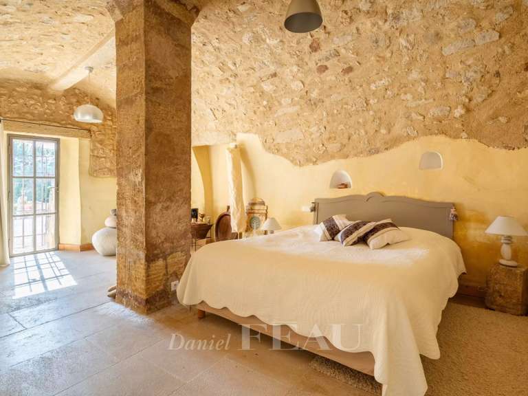 Domaine viticole Pertuis - 10 chambres - 1180m²