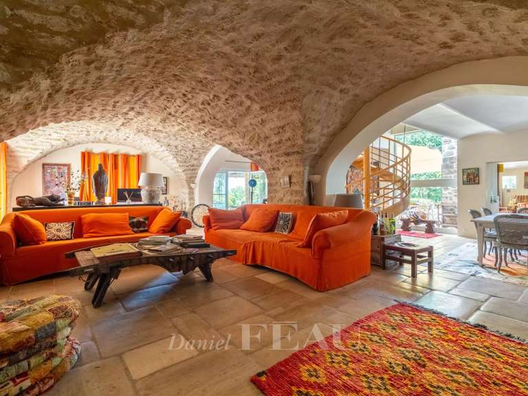 Maison Lauris - 7 chambres - 300m²