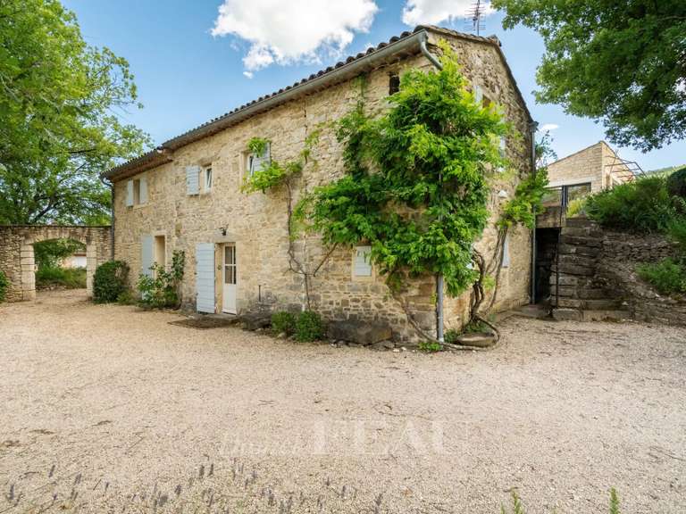 Maison Céreste - 6 chambres - 284m²