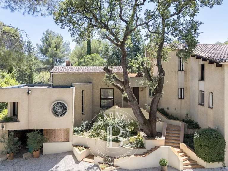 Villa Aubagne - 4 bedrooms - 350m²