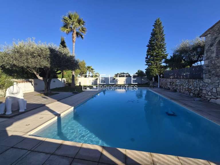 House Tanneron - 4 bedrooms - 180m²