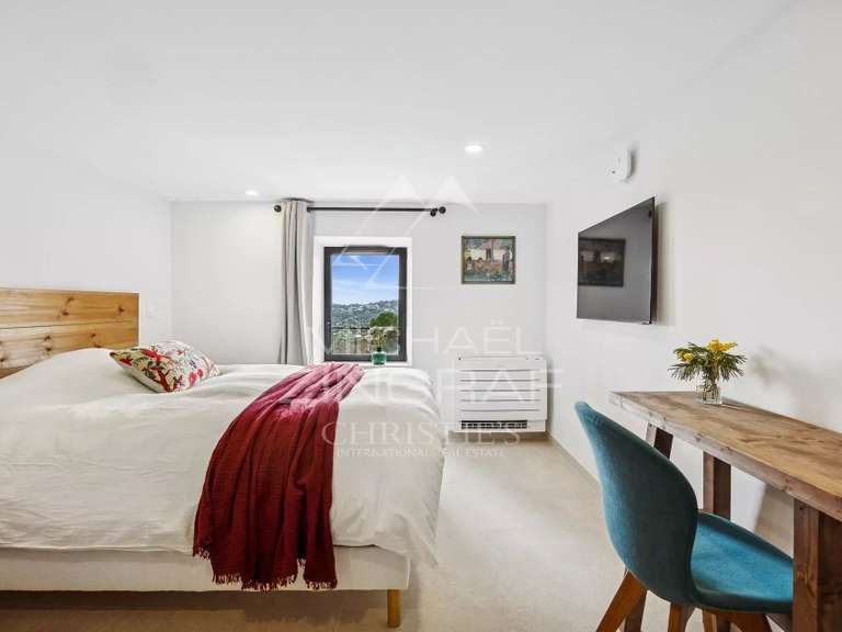Maison Spéracèdes - 6 chambres - 200m²