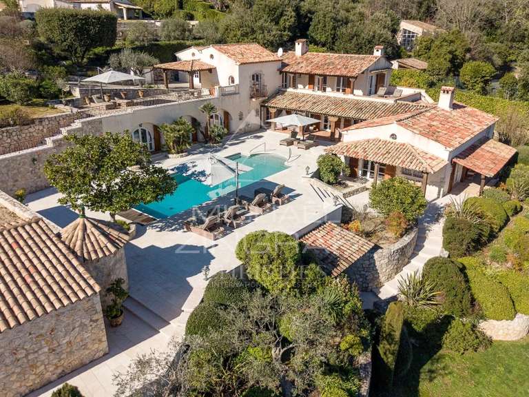 Villa La Colle-sur-Loup - 6 chambres - 437m²