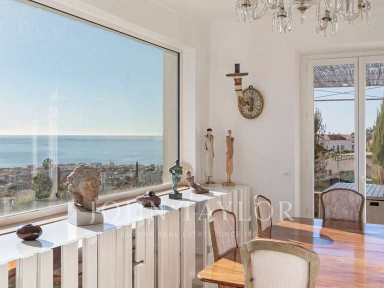 Villa avec Vue sur mer Le golfe-juan - 4 chambres - 177m²