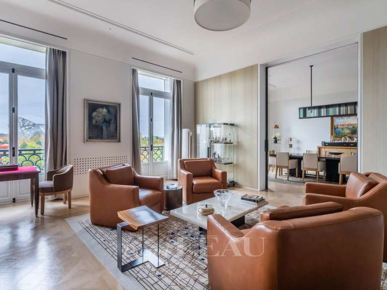 Appartement Neuilly-sur-Seine - 3 chambres - 383m²