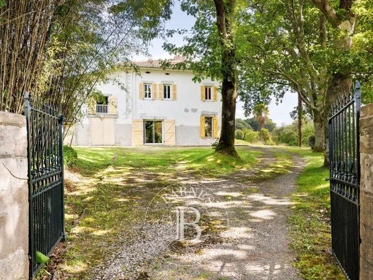 Maison Sainte-Marie-de-Gosse - 7 chambres - 420m²