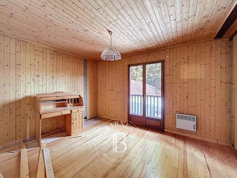 Chalet Les Gets - 6 bedrooms - 187m²