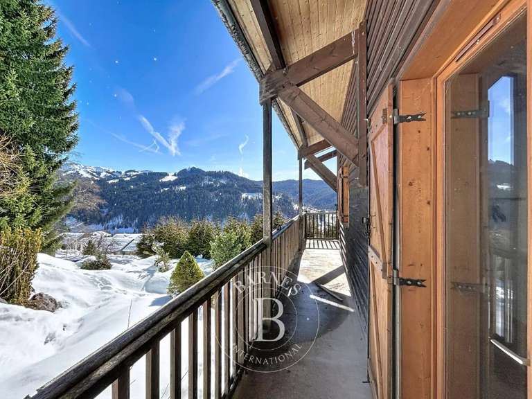 Chalet Les Gets - 6 bedrooms - 187m²