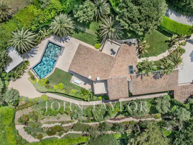 Maison Mougins - 5 chambres - 357m²