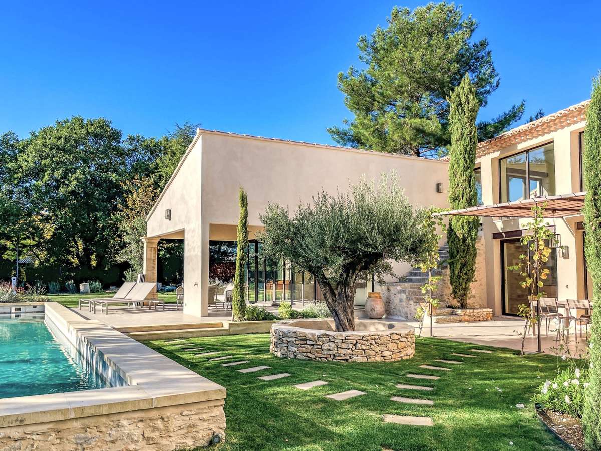 House Saint-Saturnin-lès-Apt