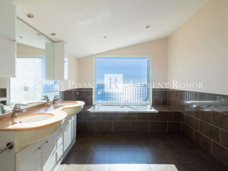 Villa avec Vue sur mer Roquebrune-Cap-Martin - 250m²