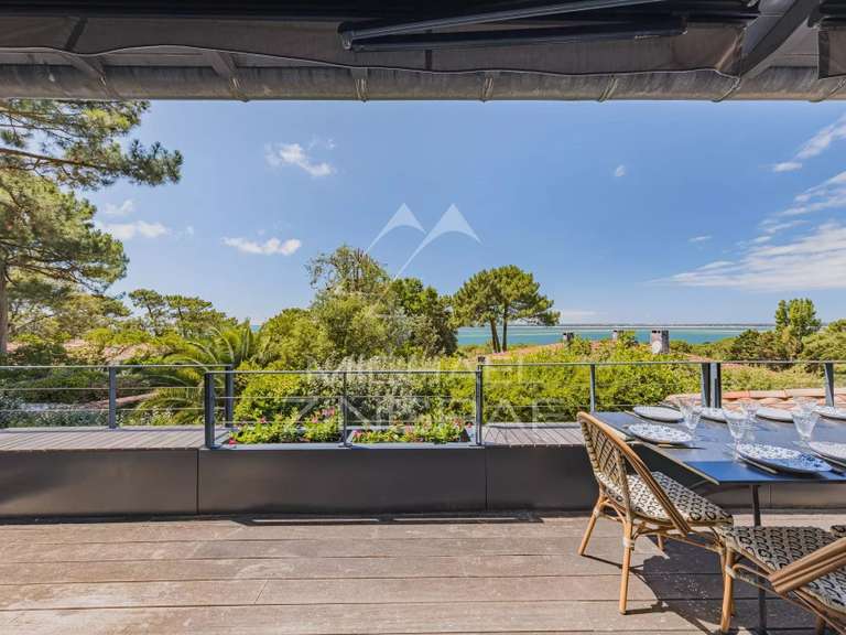 House Pyla-sur-mer - 5 bedrooms - 240m²