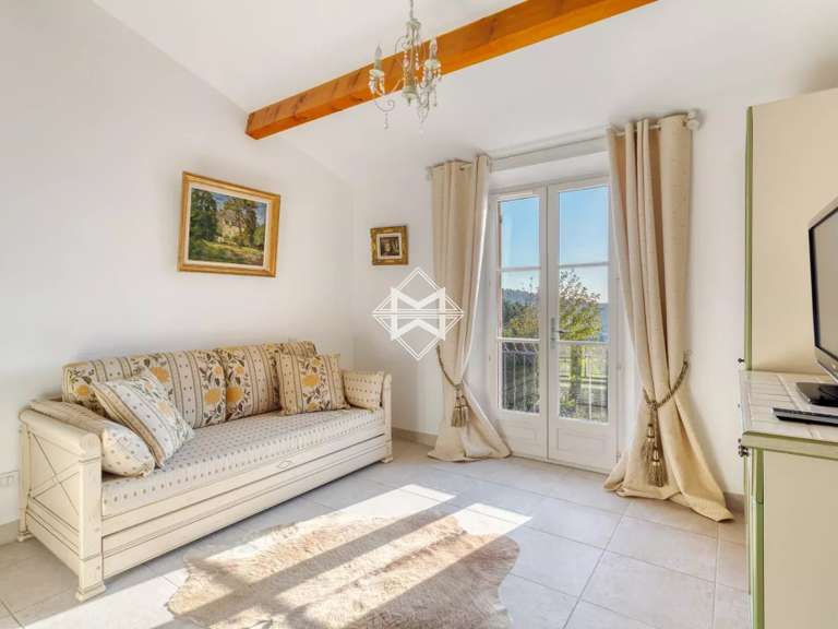 Villa with Sea view Grimaud - 4 bedrooms - 221m²