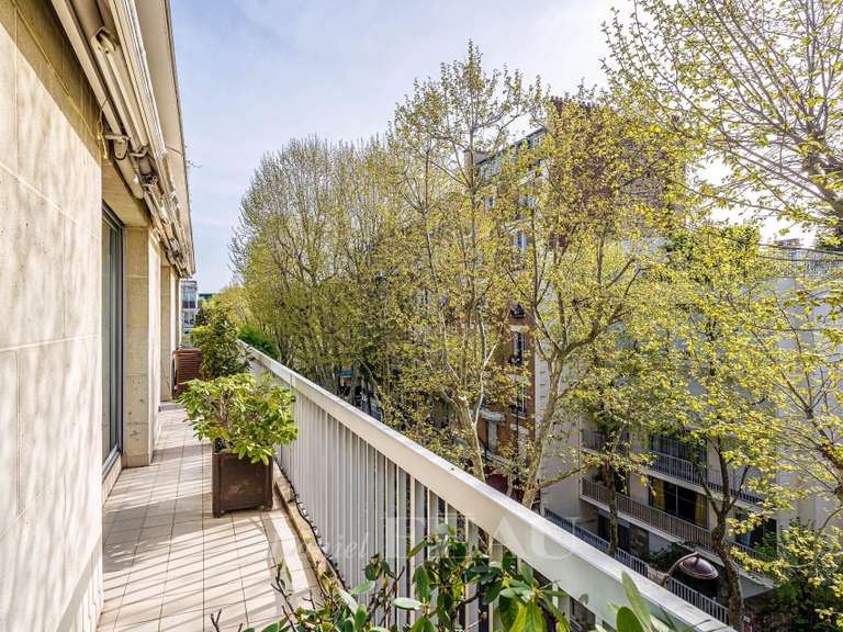 Appartement Neuilly-sur-Seine - 4 chambres - 195m²