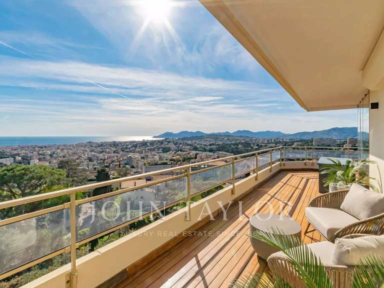 Appartement avec Vue sur mer Le Cannet - 5 chambres - 180m²