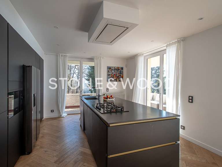 Villa Lucinges - 5 chambres - 246m²