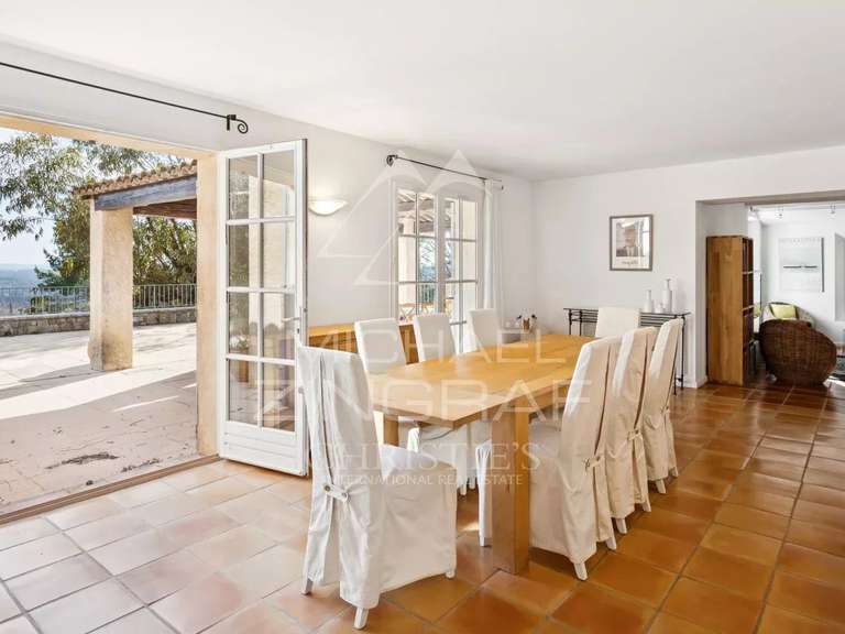 Villa Fayence - 4 chambres - 251m²
