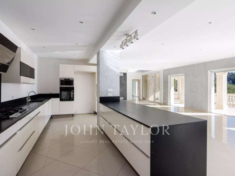 Maison Vence - 5 chambres - 252m²