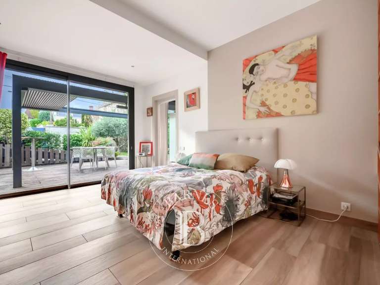 House Saint-Maur-des-Fossés - 5 bedrooms - 154m²