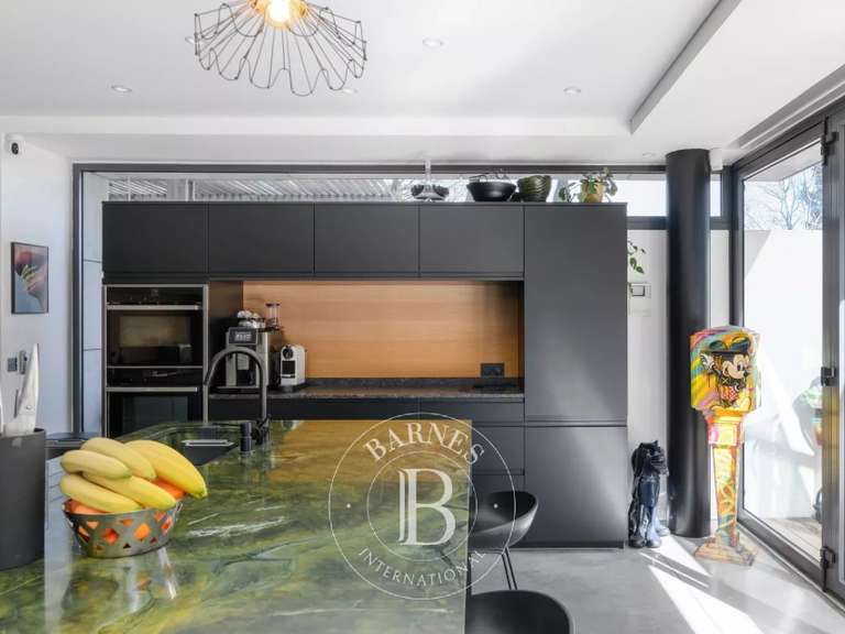 Maison Marseille 12e - 4 chambres - 233m²