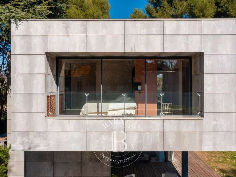 Maison Marseille 12e - 4 chambres - 233m²