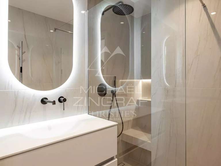 Appartement avec Vue sur mer Cap-d-antibes - 2 chambres - 81m²