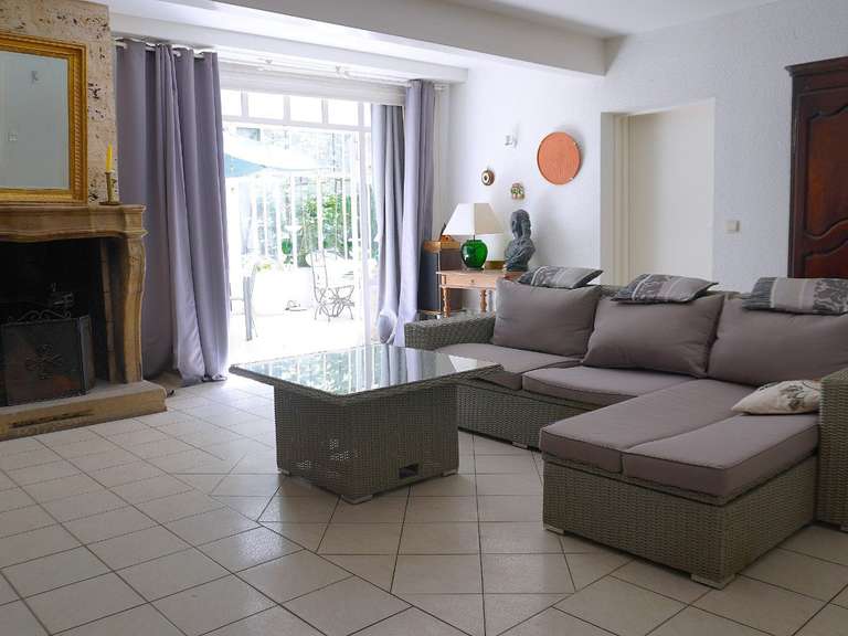 Maison Valence - 8 chambres - 435m²