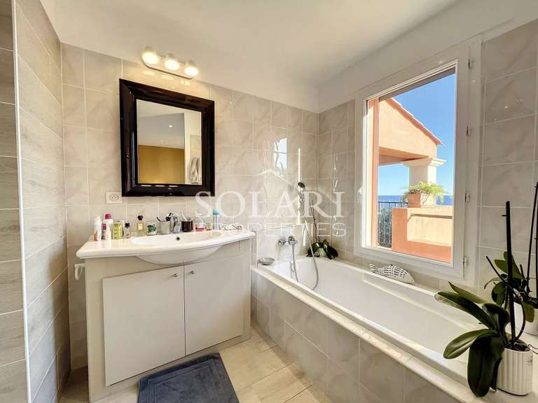 Villa with Sea view Théoule-sur-Mer - 5 bedrooms - 180m²