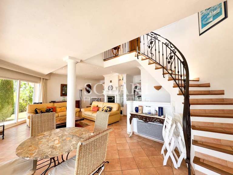 Villa with Sea view Théoule-sur-Mer - 4 bedrooms - 200m²