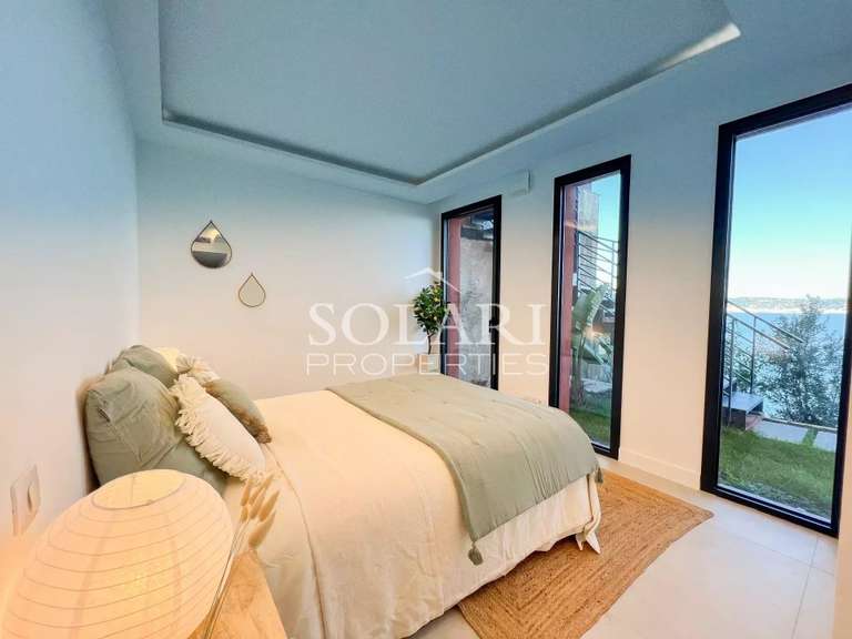 Apartment with Sea view Théoule-sur-Mer - 3 bedrooms - 126m²