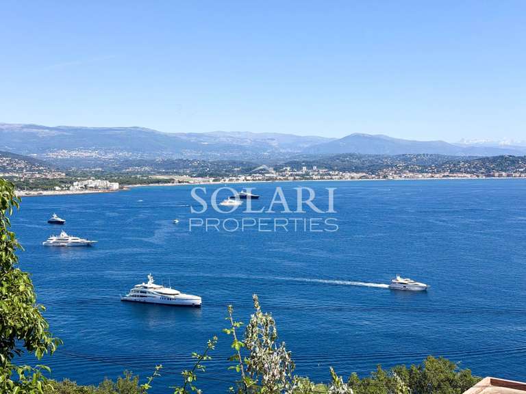 Apartment with Sea view Théoule-sur-Mer - 3 bedrooms - 126m²