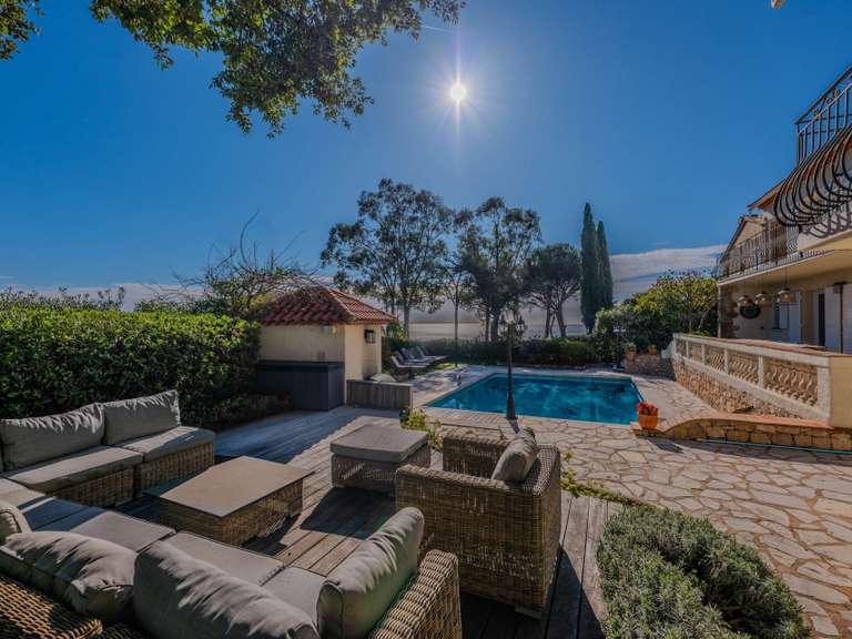 Villa avec Vue sur mer Roquebrune-sur-Argens - 6 chambres - 217m²