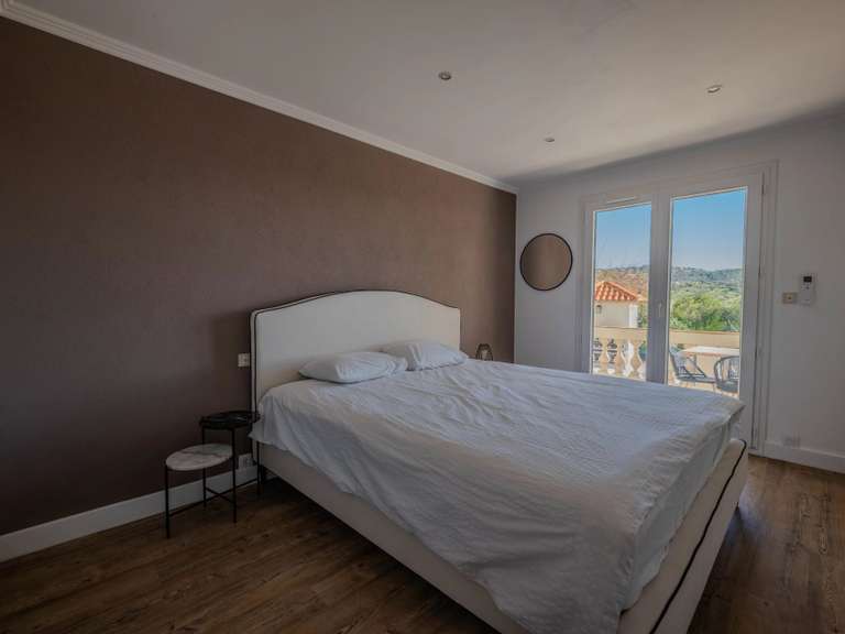 Villa avec Vue sur mer Roquebrune-sur-Argens - 6 chambres - 217m²