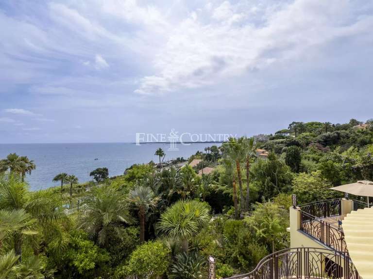 Villa with Sea view Cannes - 4 bedrooms - 250m²
