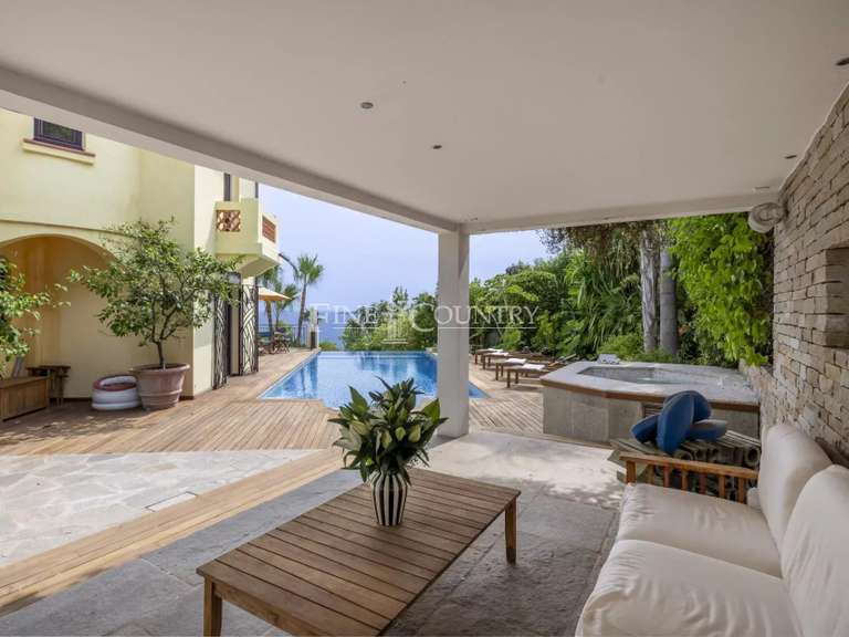 Villa with Sea view Cannes - 4 bedrooms - 250m²