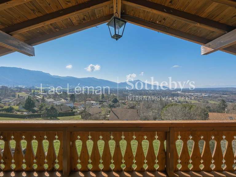 Chalet Perrignier - 5 chambres - 240m²