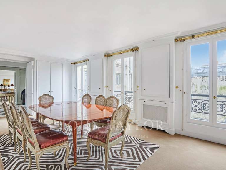 Appartement Paris 7e - 3 chambres - 191m²