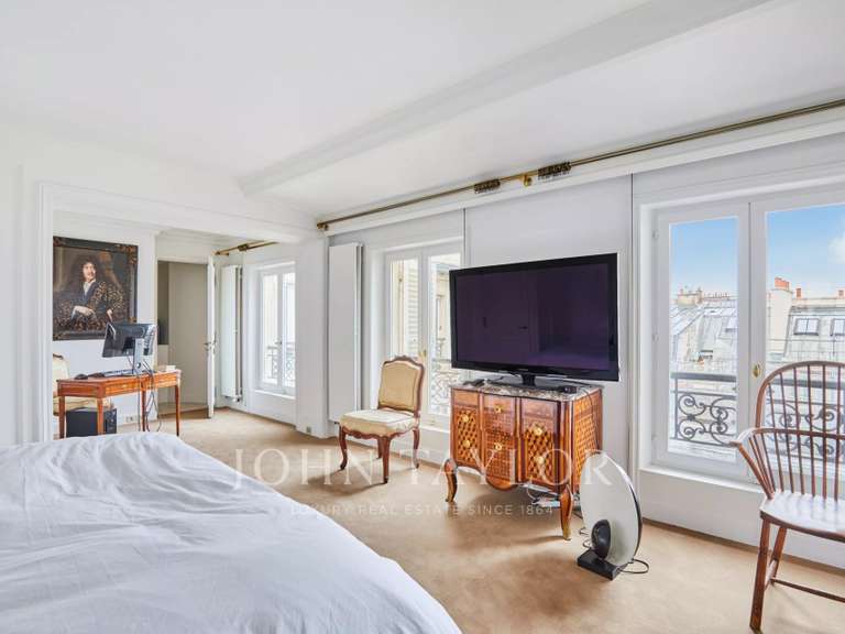 Appartement Paris 7e - 3 chambres - 191m²