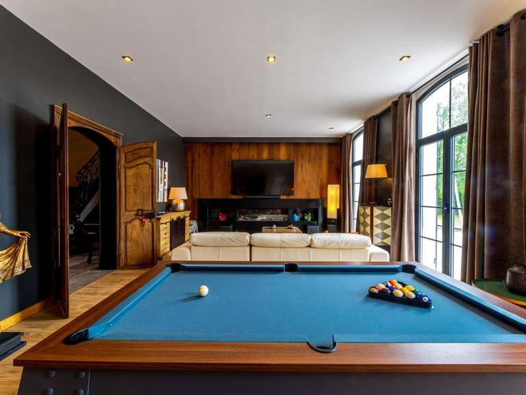 Propriété Bizanos - 7 chambres - 392m²