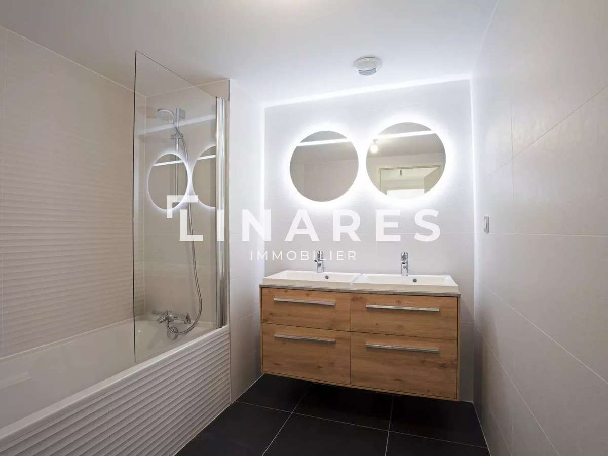 Appartement Marseille 8e