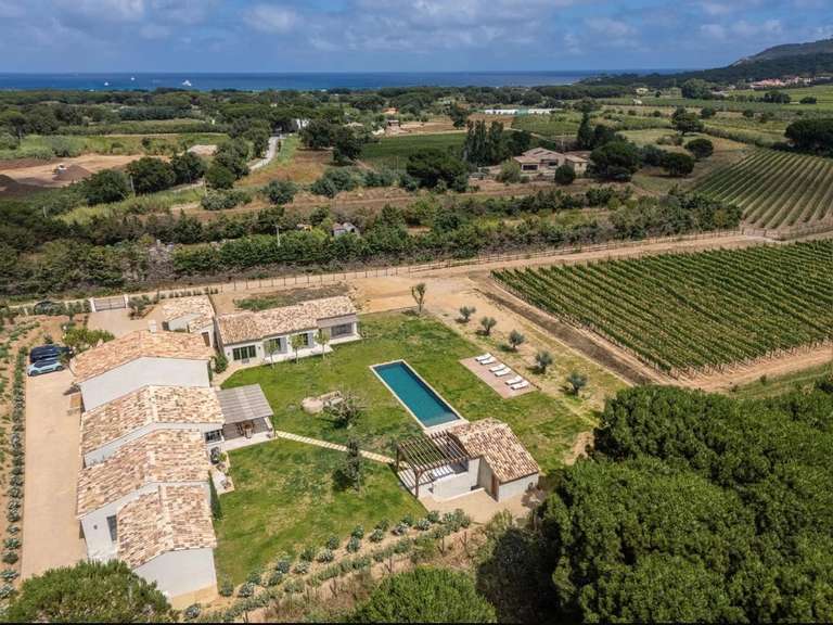 Villa Ramatuelle - 5 bedrooms - 482m²