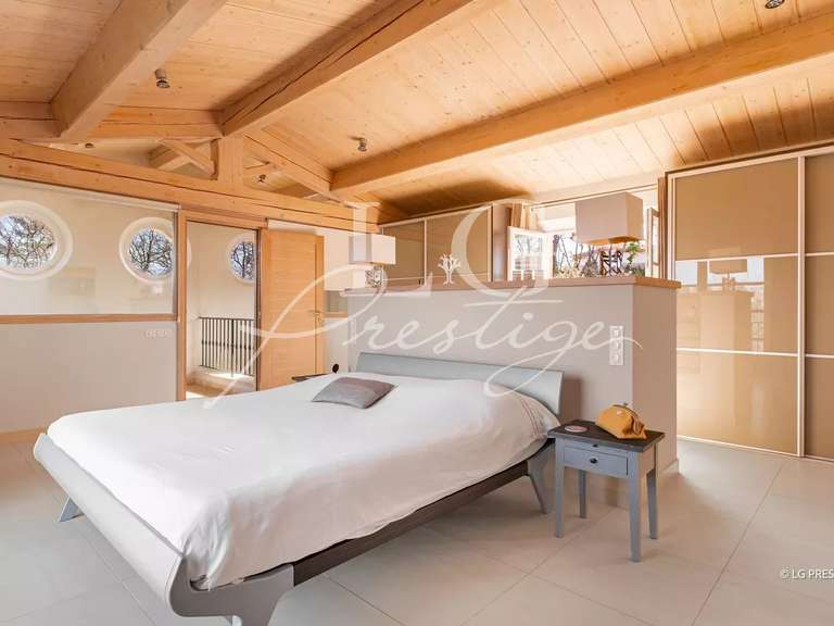 Villa Tourrettes - 2 bedrooms - 209m²