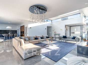 Vente maison 11 pièces