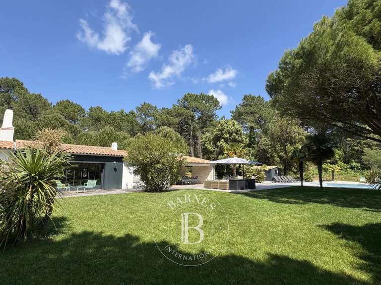 Maison Le Bois-Plage-en-Ré - 5 chambres - 180m²