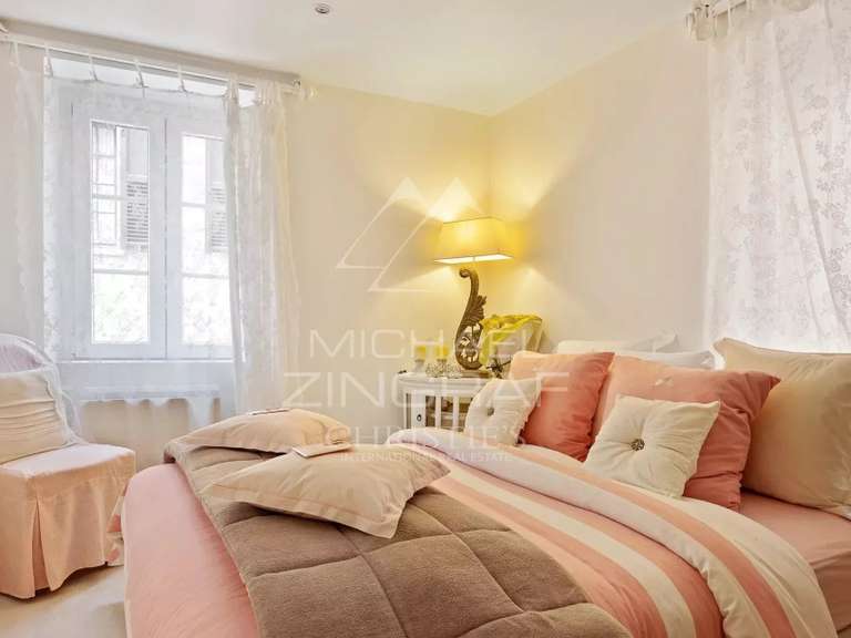 Apartment Châteauneuf-Grasse - 2 bedrooms - 75m²