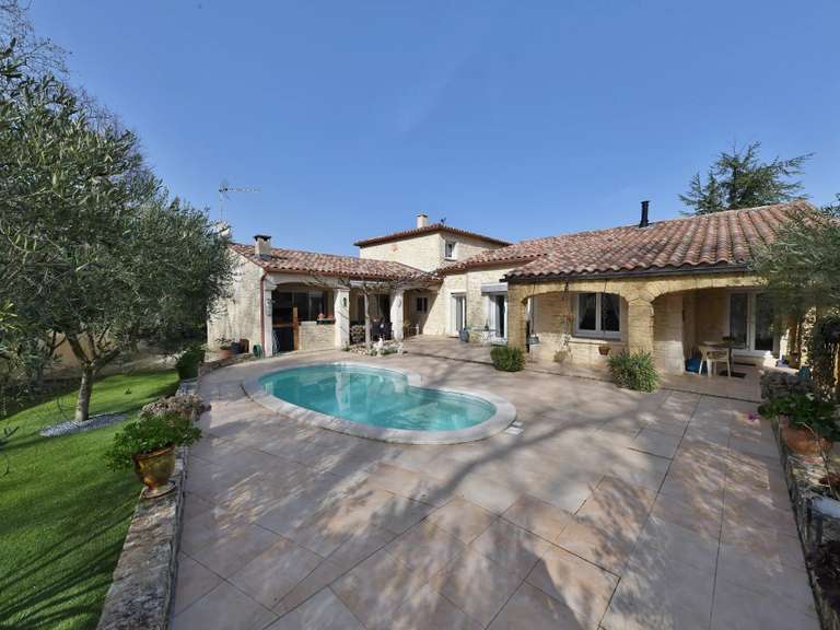 Villa Uzès - 4 chambres - 242m²